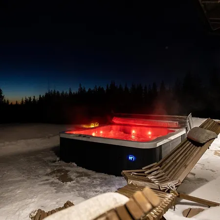 Silencius With Private Jacuzzi Rovaniemi