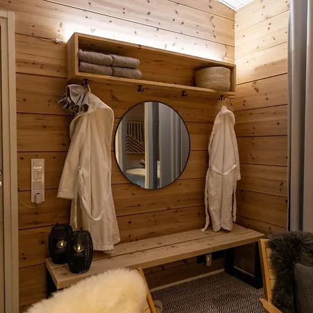 Silencius With Private Jacuzzi Rovaniemi