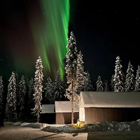 Silencius With Private Jacuzzi روفانييمي